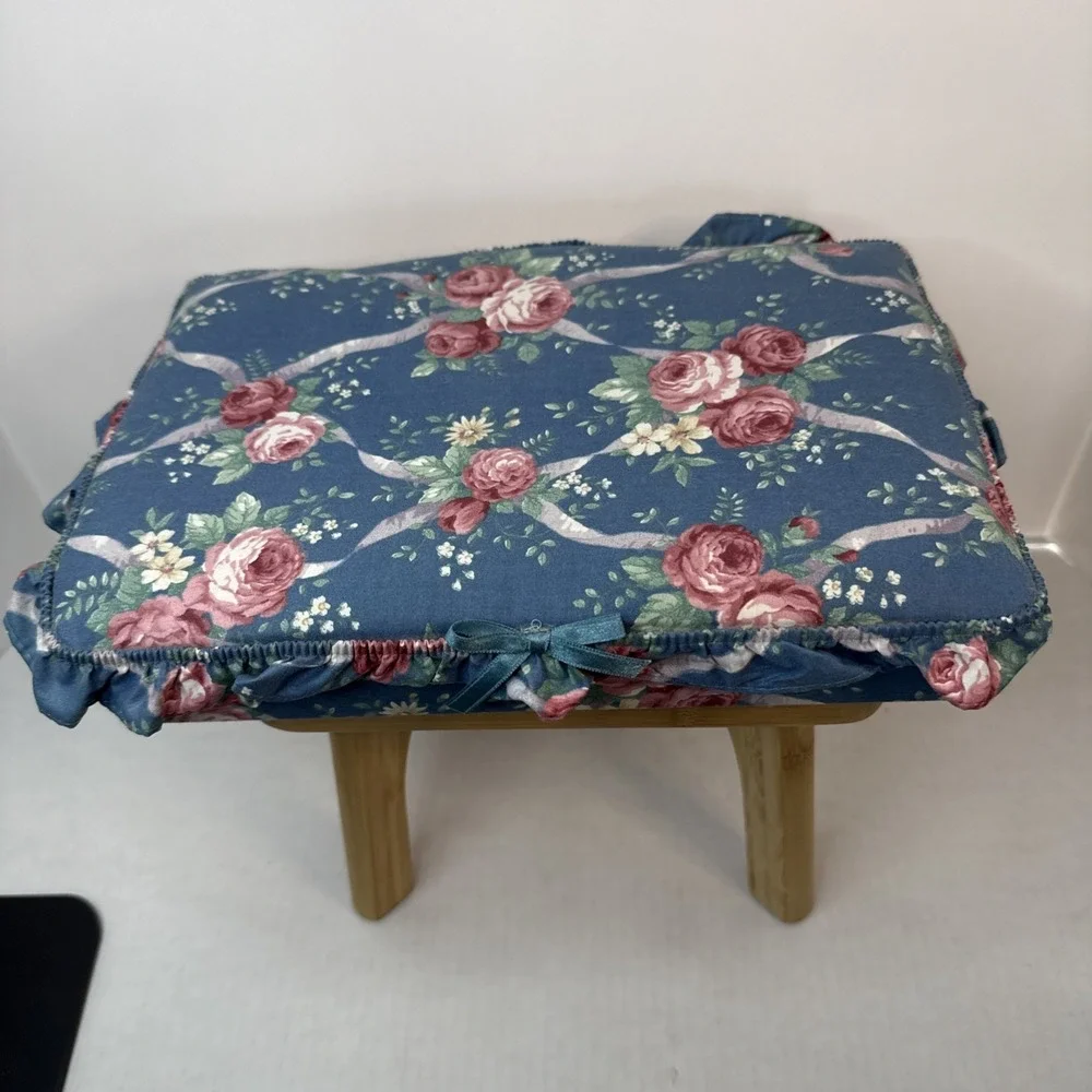 VTG‎ Floral Fabric Covered Jewelry Trinket Box 11
